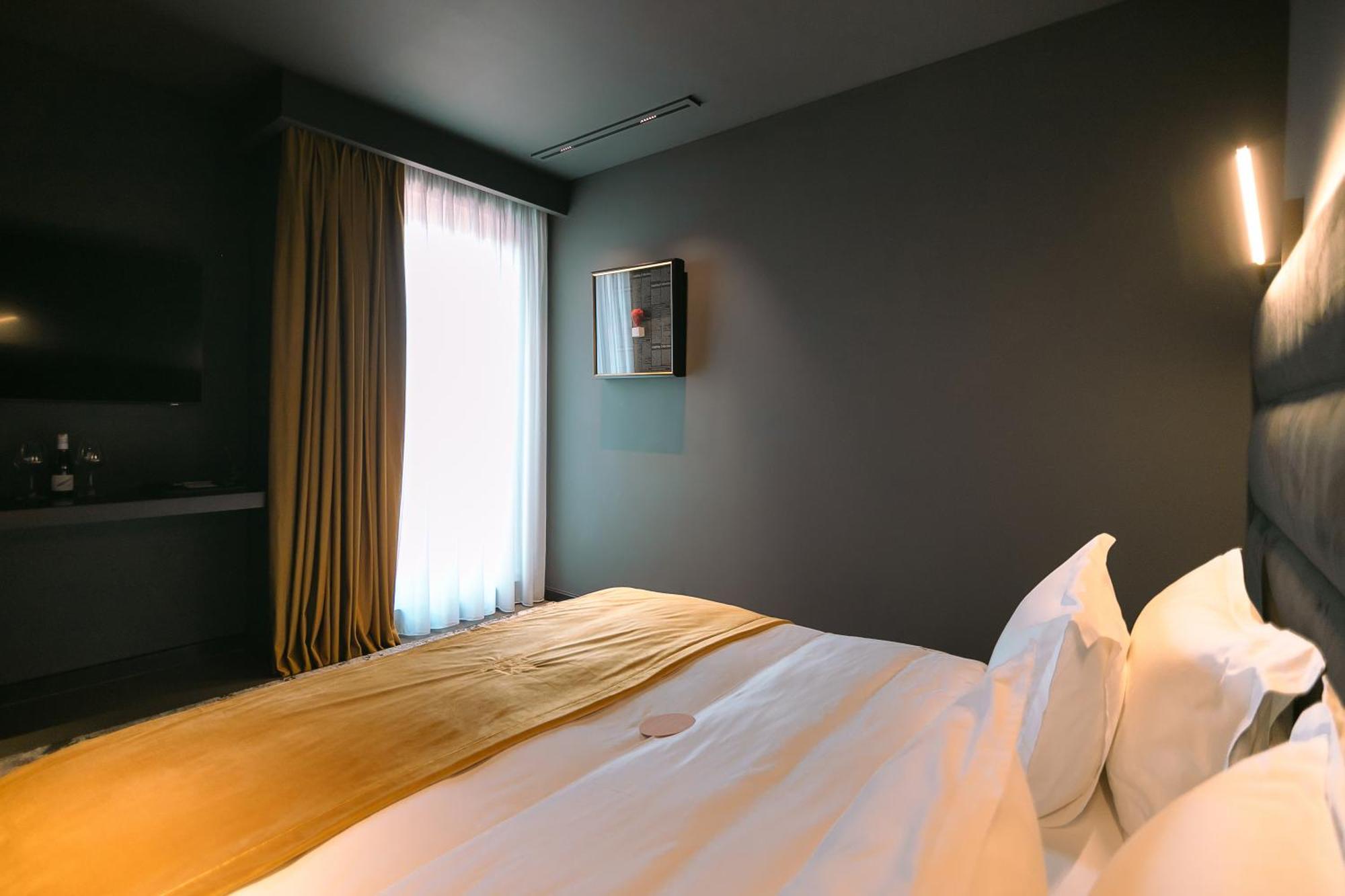 Mert Boutique Hotel Korce Bilik gambar
